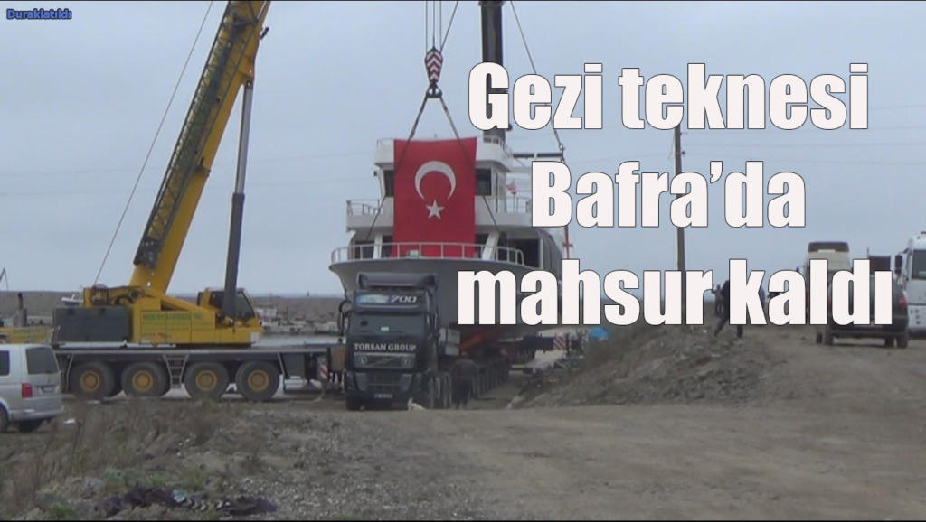 Gezi teknesi elektrik telleri engeline takıldı