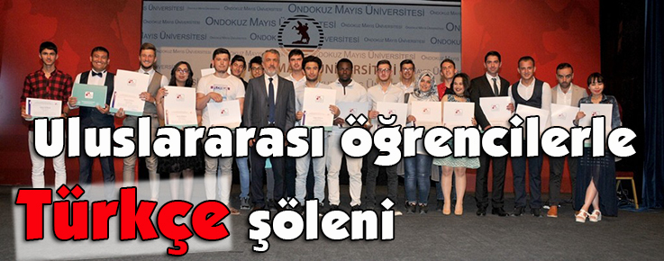 Uluslararası öğrencilerle Türkçe şöleni