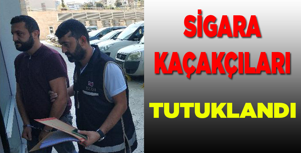 Midibüste 23 Bin 800 Paket Kaçak Sigara Ele Geçirildi