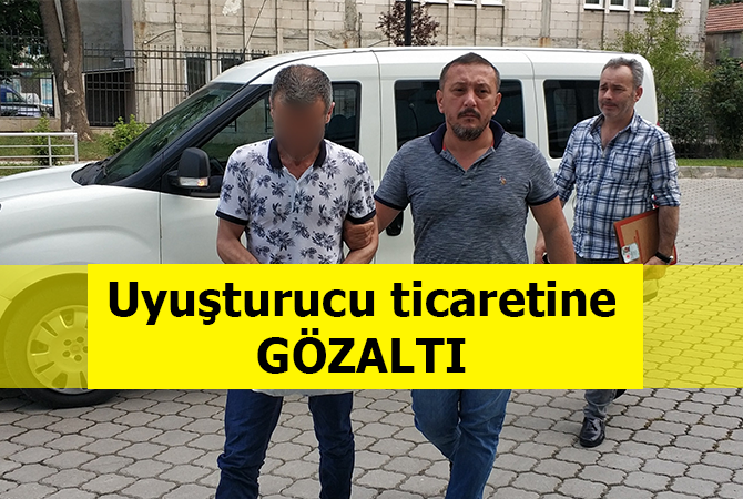 Uyuşturucu hap ve bonzai ile yakalandı