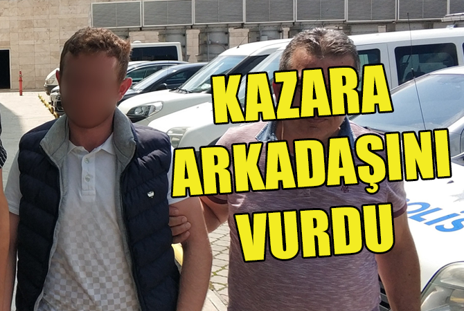 Silahla oynarken kazara arkadaşını vurdu 