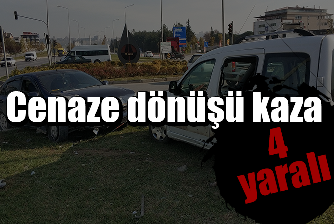 Cenazeden dönen otomobil kamyonete çarptı:: 4 yaralı