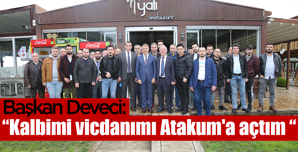 Başkan Deveci berber esnafıyla bir arada