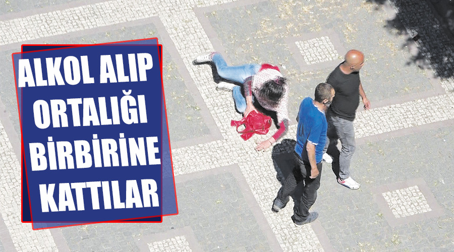 Gündüz vakti parkta alkol alan şahıslar ortalığı birbirine kattı