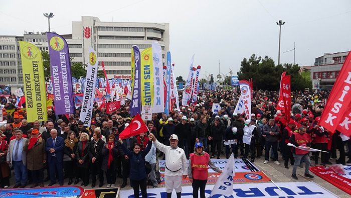1 MAYIS COŞKUSU!