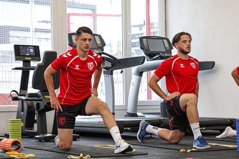 SAMSUNSPOR
SAHAYA İNDİ!