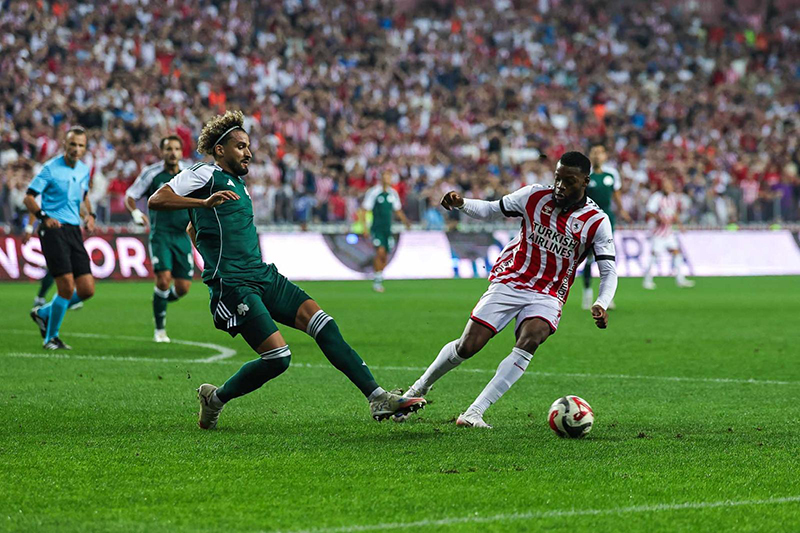 Samsun 19 Mayıs Stadyumu’nda
HÜZÜN GECESİ!