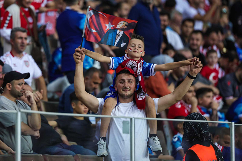 Samsun 19 Mayıs Stadyumu’nda
HÜZÜN GECESİ!