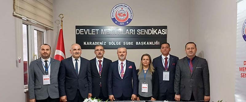 Samsun'da ilk kongre
'DEVLET MEMURLARI'NDAN
İDDİALI BAŞLANGIÇ!