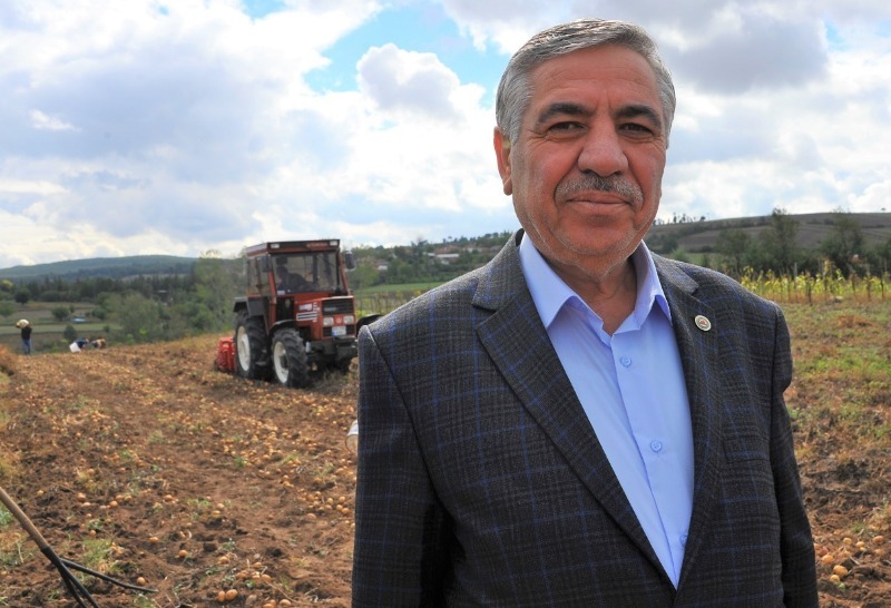 Vezirköprülü başkana son görev
ZİRAAT ODALARI YASTA