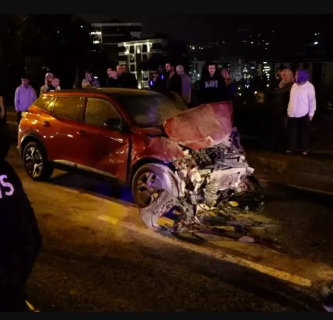 Samsun'da SON dakika
KORKUNÇ KAZA!
Anne ile kızı öldü...