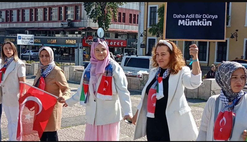 Kadınlardan insan zinciri
SAMSUN'DA
'SESSİZ' ÇIĞLIK