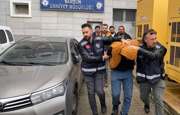 SAMSUN'DA
'KAN DONDURAN
CİNAYET'TE
KARAR!