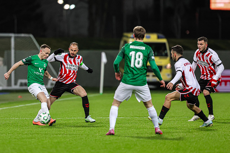 Samsunspor 1 puanla yetindi
THOMAS REİS'İN
MAZERETİ YOK!