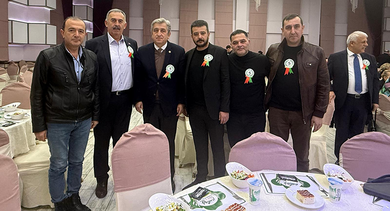 Unutulmaz geceye yüksek katılım
Samsun'da bir
'BALKAN'
GELENEĞİ!