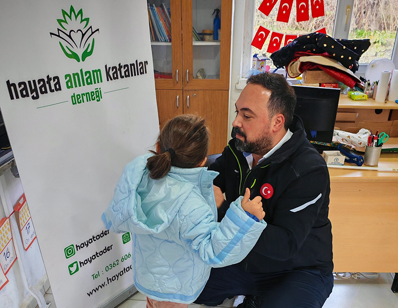 Samsun'un 2 ilçesinde
YÜREK ISITAN
YARDIMLAR!