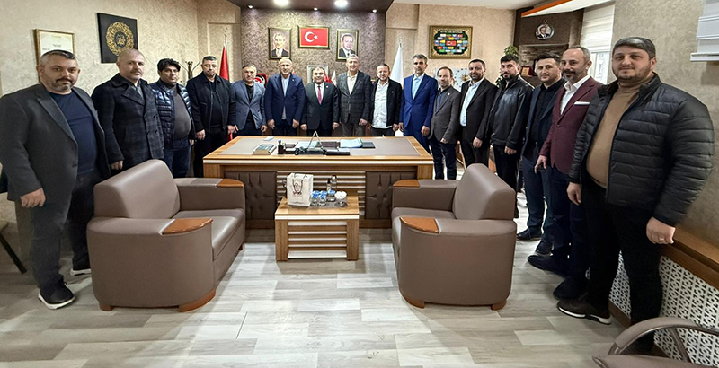 'Güçlü iletişim' hedefi
Samsunlu müteahhitlerden
YOĞUN TRAFİK!