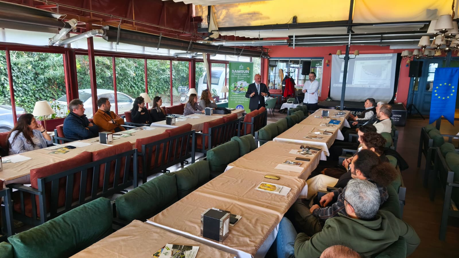 Samsun'da ÖNEMLİ çalıştay
'BİSİKLET
ULAŞIM
HAKKIDIR!..'