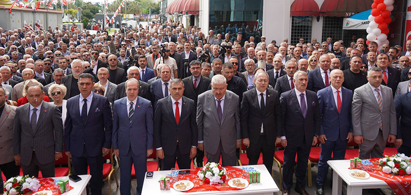 Bafra TSO Başkanı Kocabaş,
MHP’nin yeni hizmet binası
açılışında
'SAMSUN İÇİN ÖNEMLİ BİR KAZANIM!'