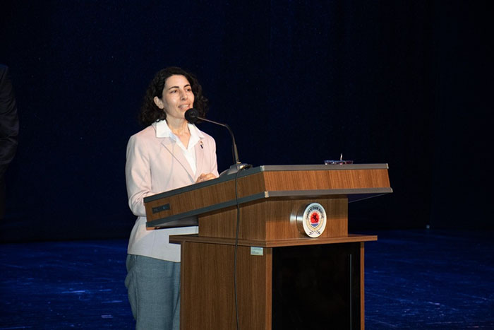 Rektör Danışmanı Prof. Dr. Şendurur'OMÜ
DEĞER
KAZANDIRIR!'