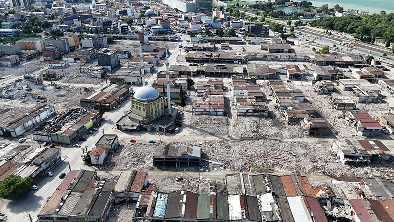 GÜLSAN'da yıkım, TOYBELEN'de canlılık
SAMSUN'da
'TARİHİ'
DÖNÜŞÜM!