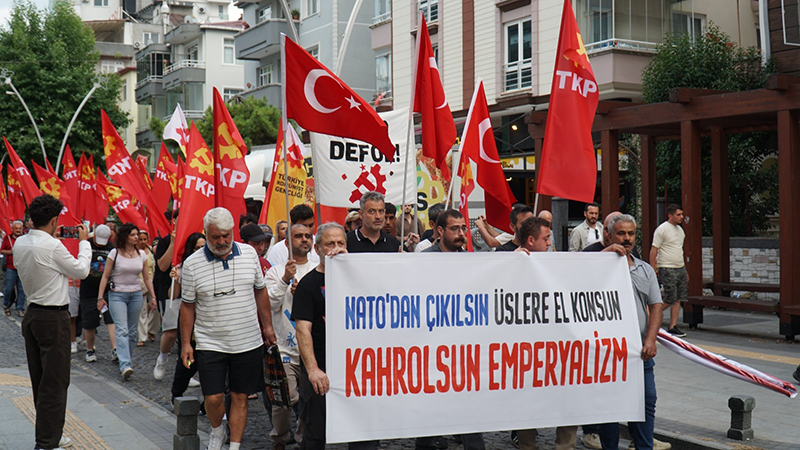 Zirve öncesi Samsun'da protesto
'NATO'YA ÖFKE!