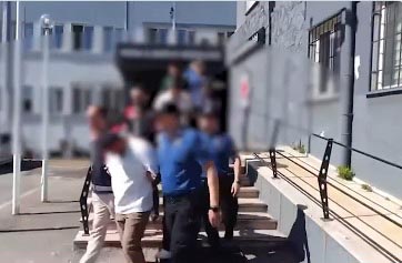 307 zanlı gözaltında
'DOLANDIRICILIK' OPERASYONU
SAMSUN'A DA UZANDI!