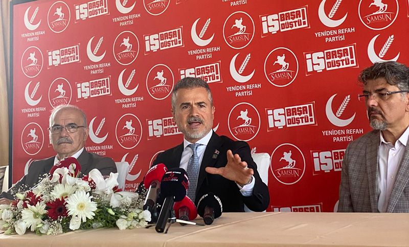 Suat Kılıç, SAMSUN'da konuştu
'KÖTÜYE GİDİYOR!'