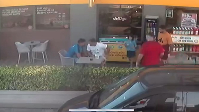 SAMSUNLU BAŞPEHLİVAN
YENİDEN GÖZALTINDA!