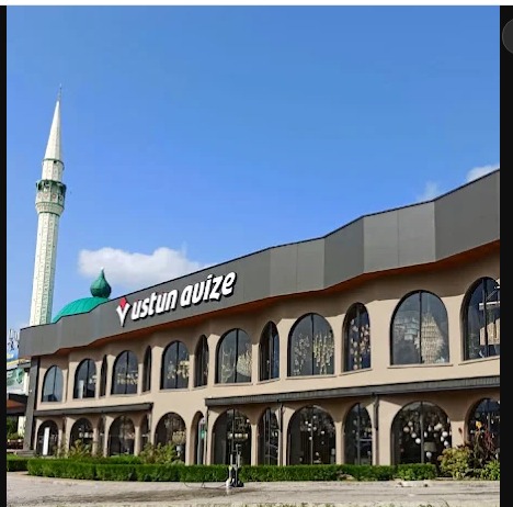 Alihan Kuriş Suç Örgütü...
SAMSUN'UN ÜNLÜ
FİRMASINA
OPERASYON!