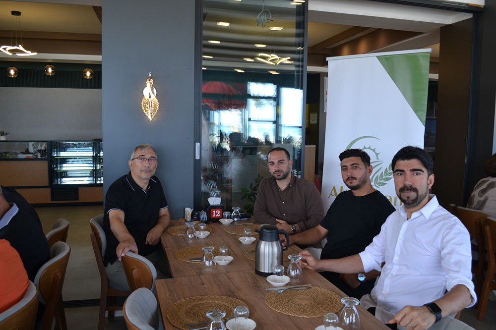 İŞ BİRLİĞİ