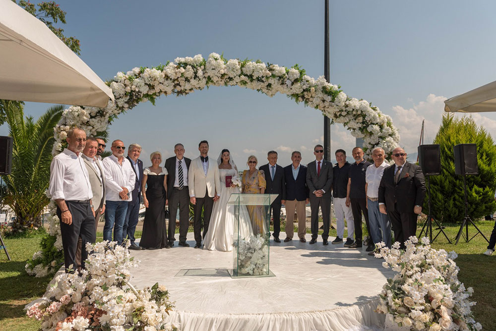 DÜĞÜN