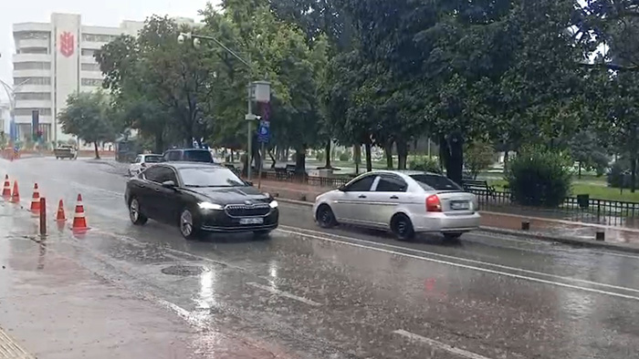 Samsun'da KUVVETLİ yağış
TAŞKIN ALARMI!