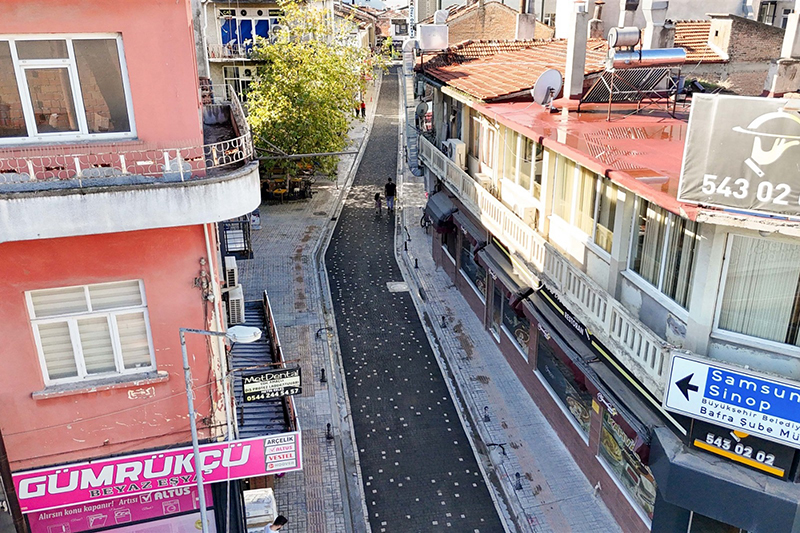 BAFRA'NIN ÜNLÜ CADDESİNE
ESTETİK DOKUNUŞ!