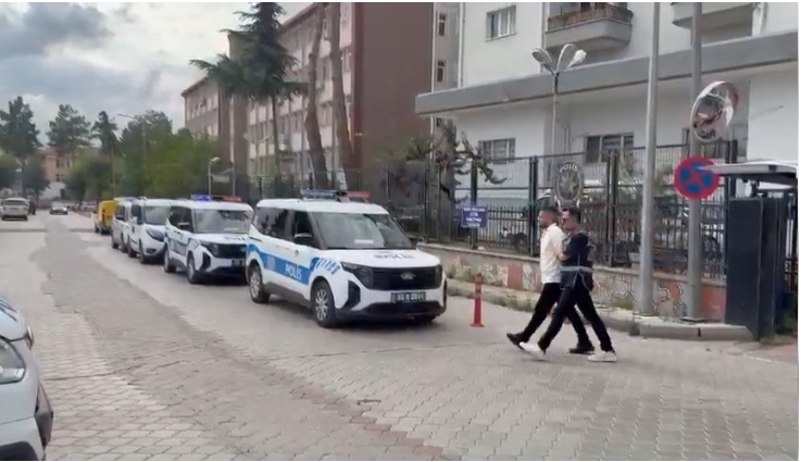 10 kişi gözaltında...
BAFRA
SOKAKLARI
GÜVENDE!