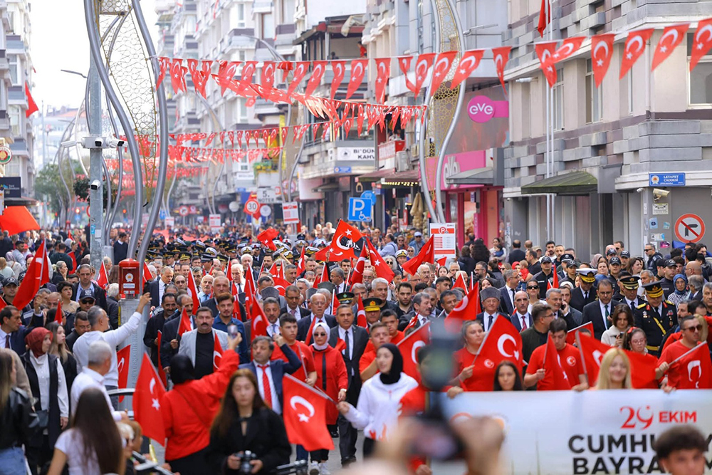 BAYRAK