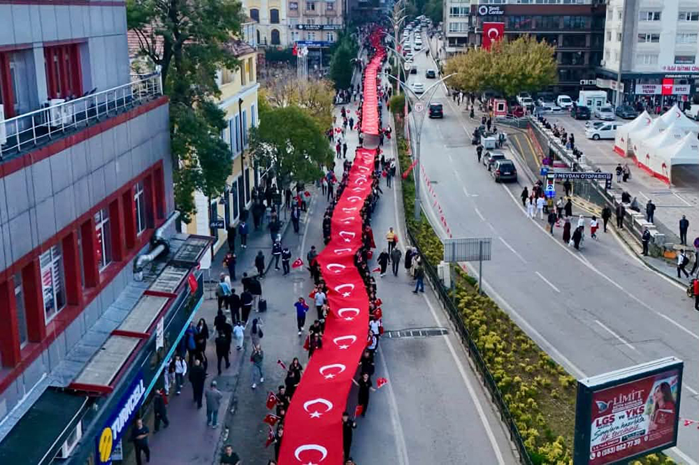 BAYRAK